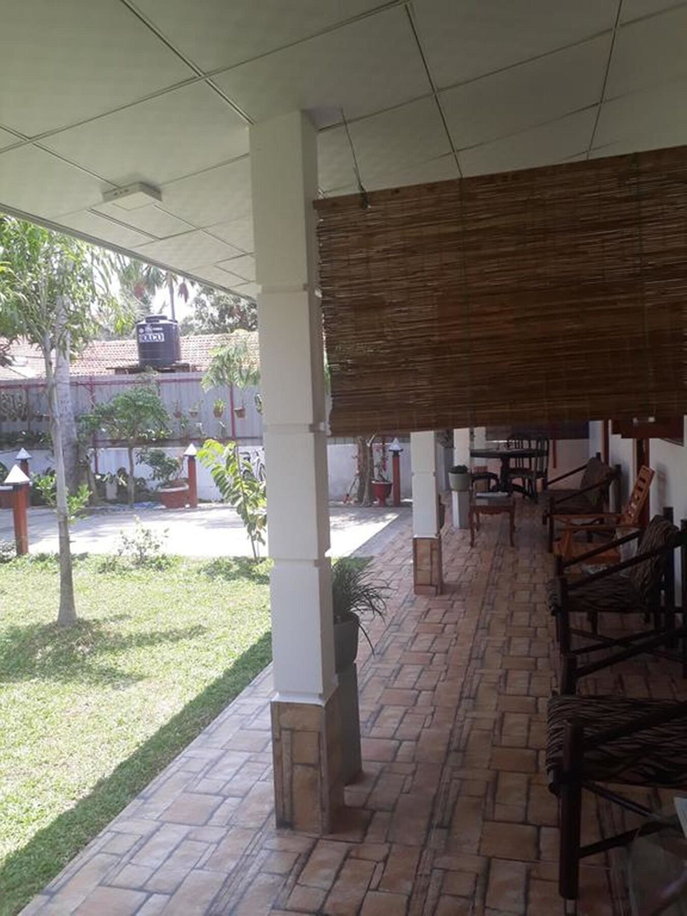 Villa 67 Negombo Buitenkant foto
